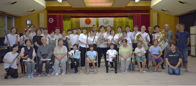 「たまふる音楽隊」がブラスバンドの演奏会を開催しました。