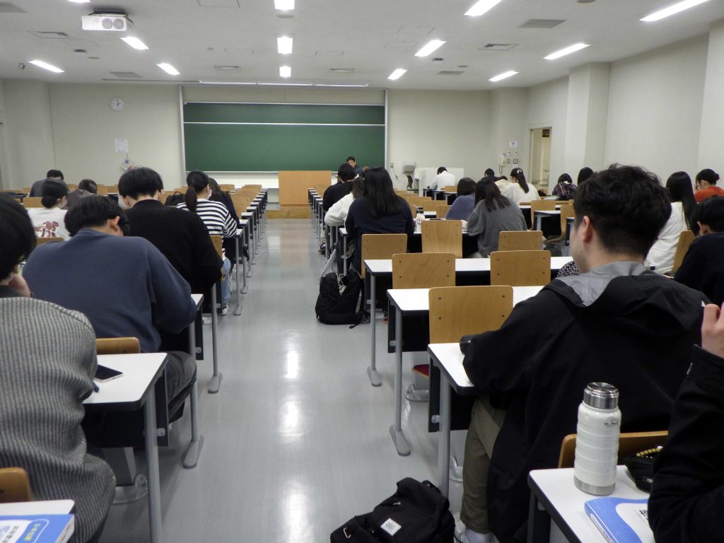 社会福祉士合格に向けて頑張っています！