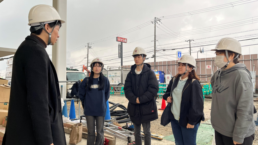 新1号館のインクルーシブレストスペースの<br>サインを考えました！